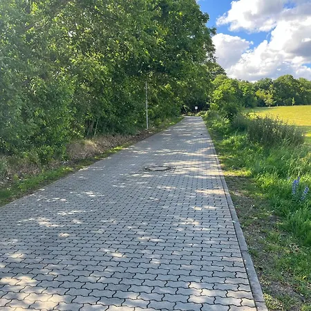 아파트 Top-ferienwohnung Bei Berlin, Bis 3 Gaeste, Terrasse Und Garten