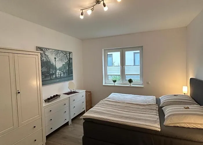 Top-ferienwohnung Bei Berlin, Bis 3 Gaeste, Terrasse Und Garten شقة *