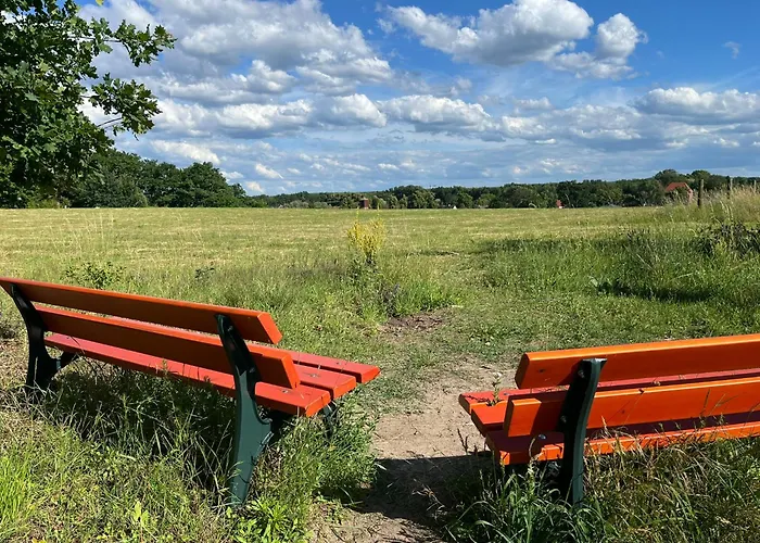 Top-ferienwohnung Bei Berlin, Bis 3 Gaeste, Terrasse Und Garten *