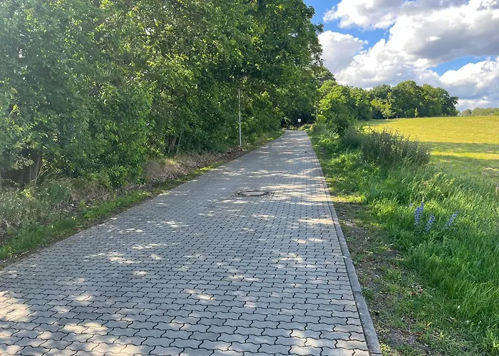 Apartment Top-ferienwohnung Bei Berlin, Bis 3 Gaeste, Terrasse Und Garten